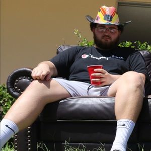 Meet your Posher, Jonathan